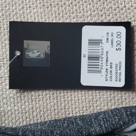 Chicago Bulls Men's Shirt - Picture 2 of 4